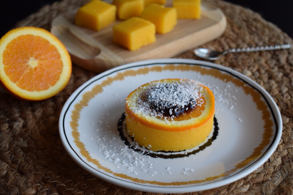 Mămăligă cu suc de portocale - Deserturi - Rețete delicioase vegane pentru unii, de post pentru alții - Corina Marinescu