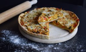Tartă cu legume tip tofletă