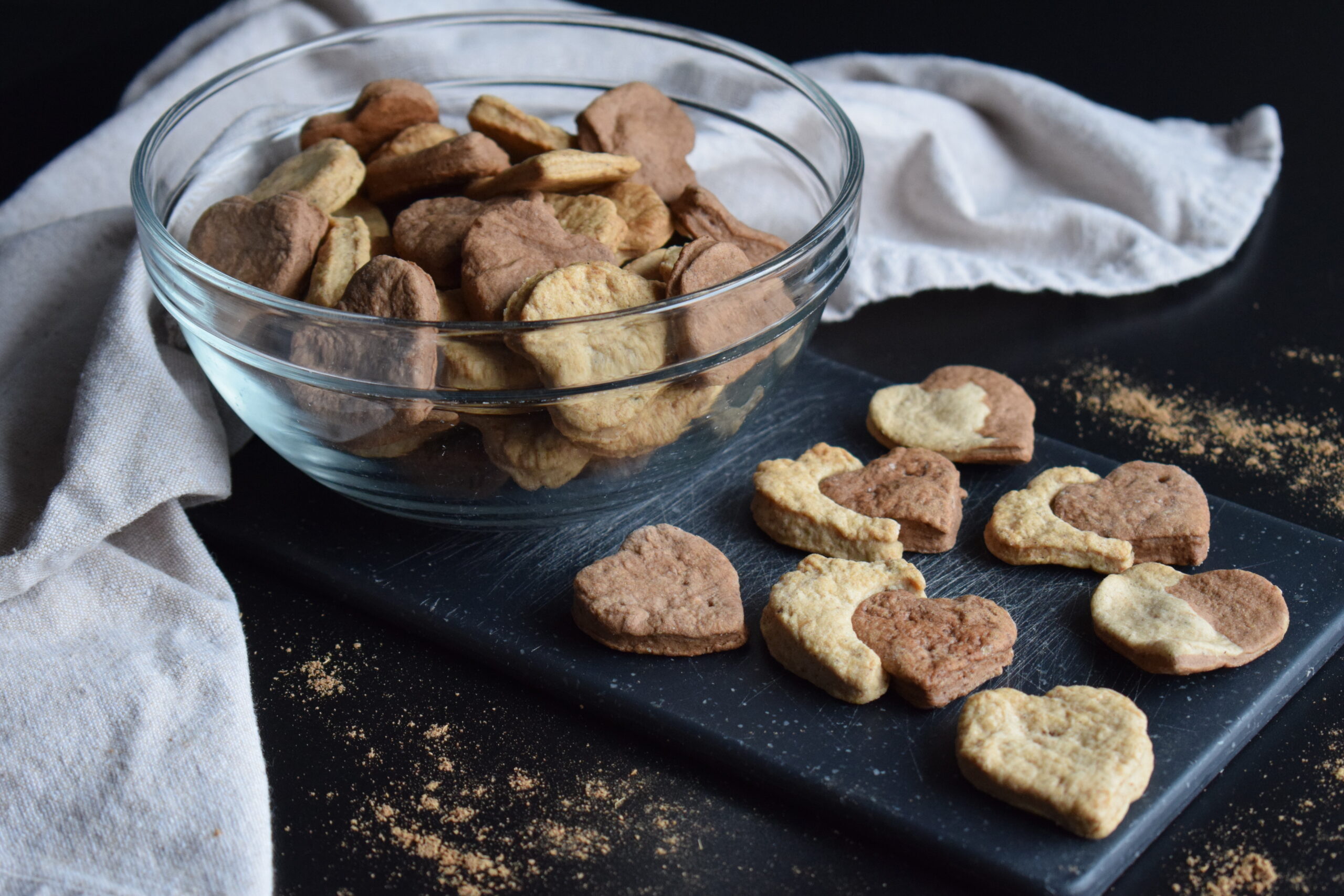 Biscuiți cu aromă de turtă dulce